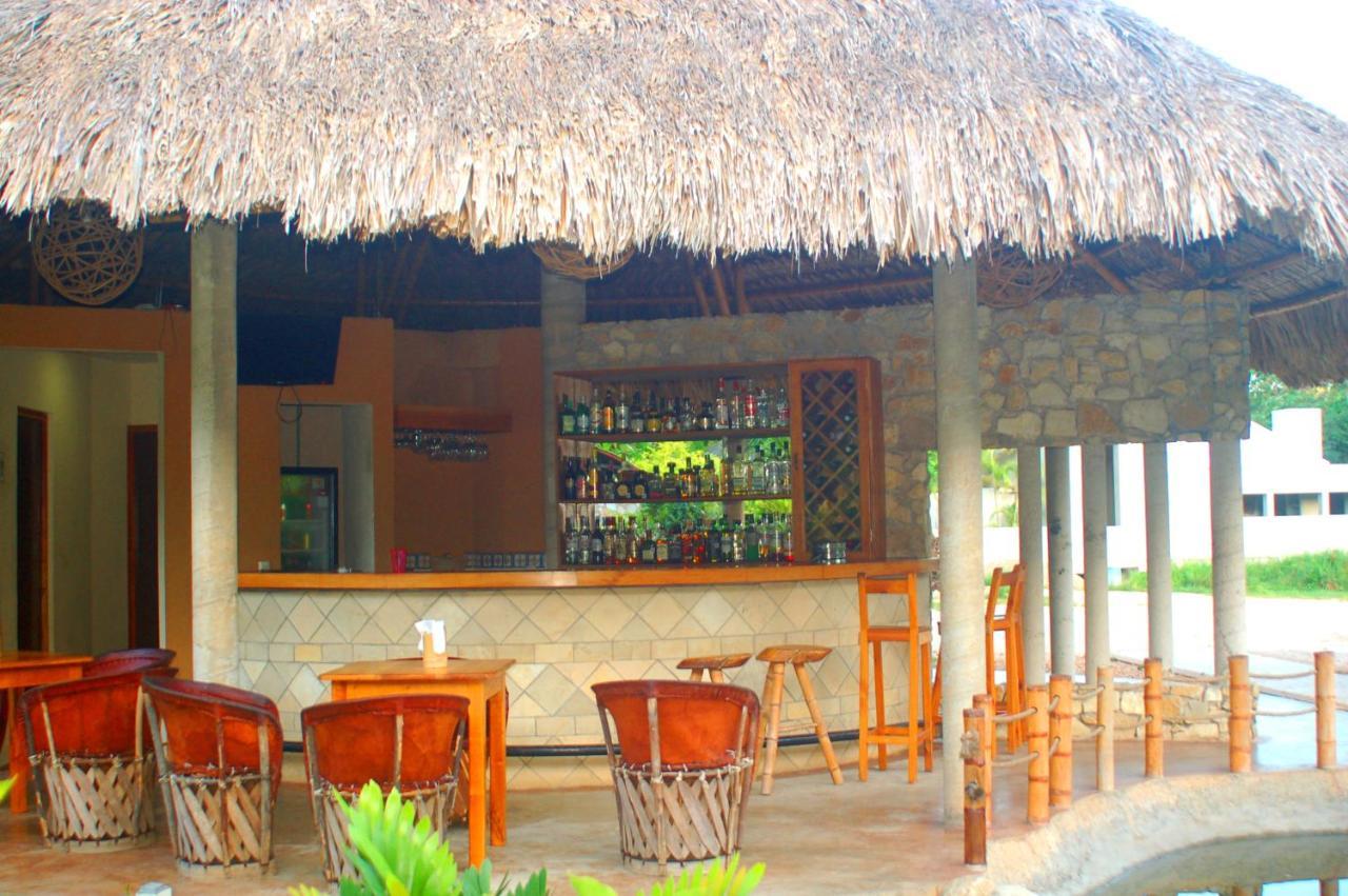 Axkan Palenque, Shows En Vivo & Gastronomia Mar Y Tierra & Travel Agency Exterior foto